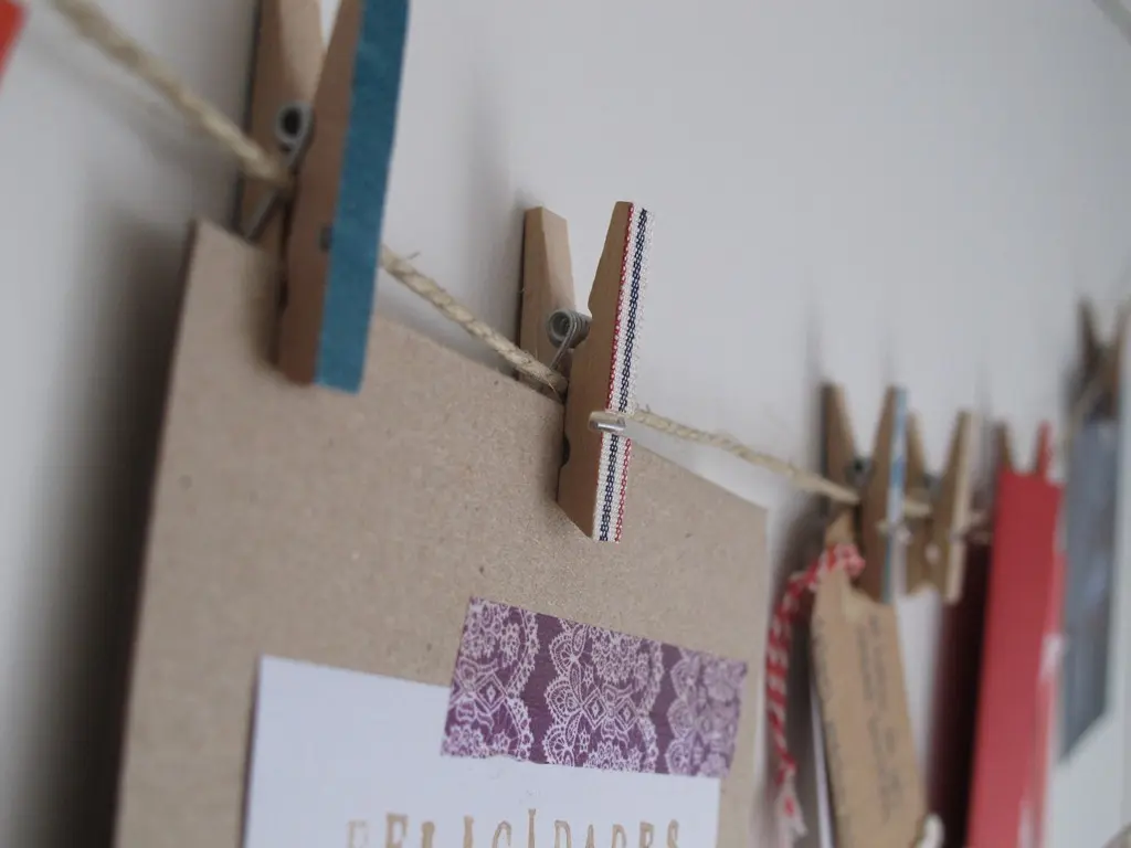 DIY Guirnalda de pinzas