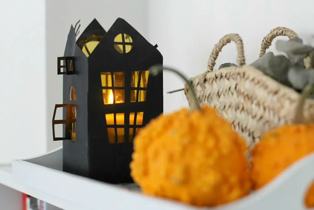 casa-linterna-de-papel-halloween-1