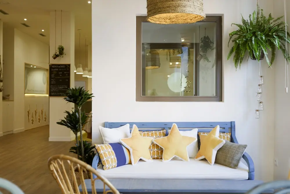 cafeteria para familias en madrid alayuela 17